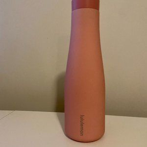 lululemon Stay Hot Keep Cold Water Bottle 19oz pink mist